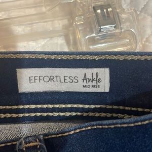 Kenzie mid rise dark wash ankle stretch jean